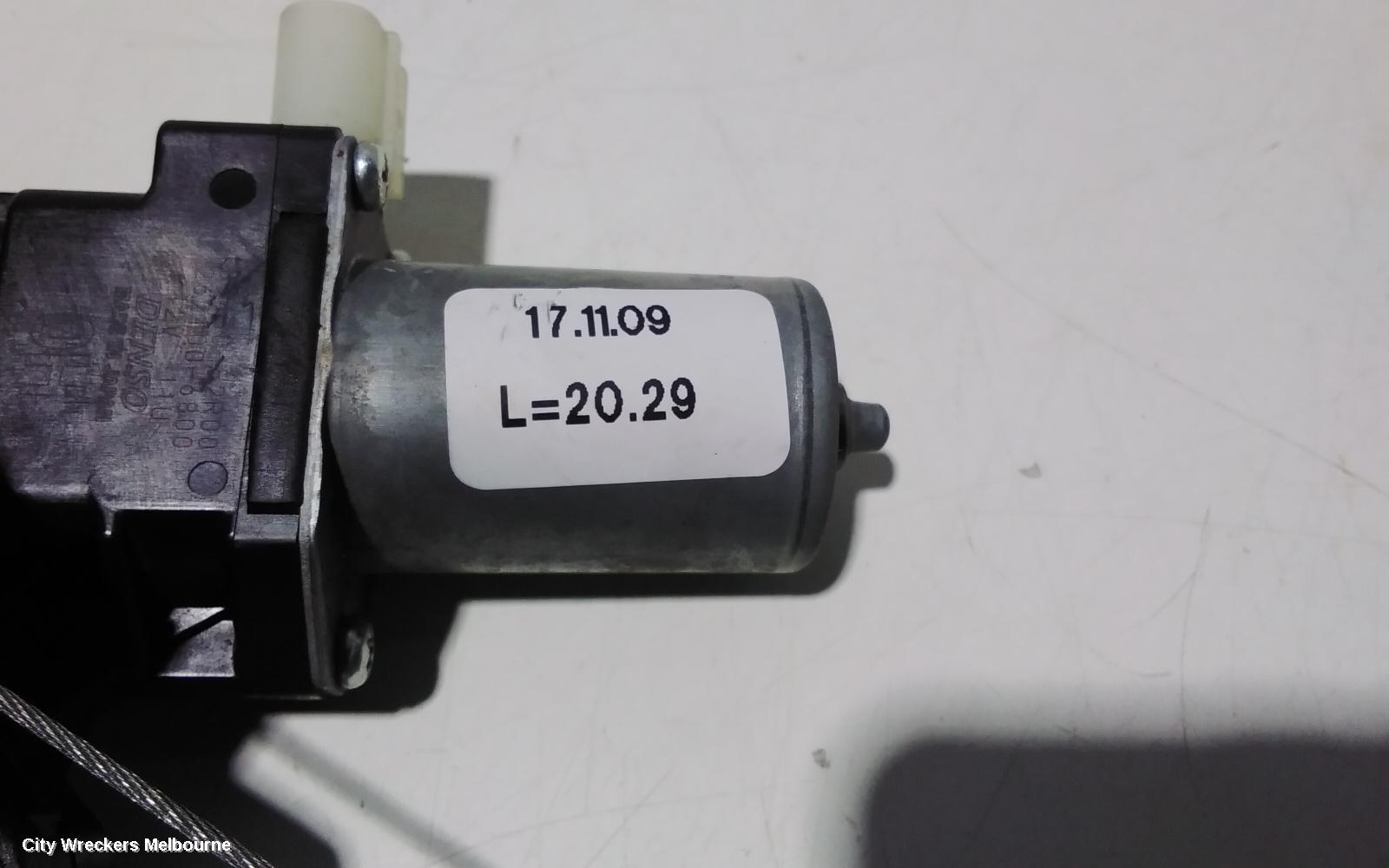 SUZUKI SWIFT LEFT FRONT WINDOW REG/MOTOR, AZ, 04/2017 - 03/2025