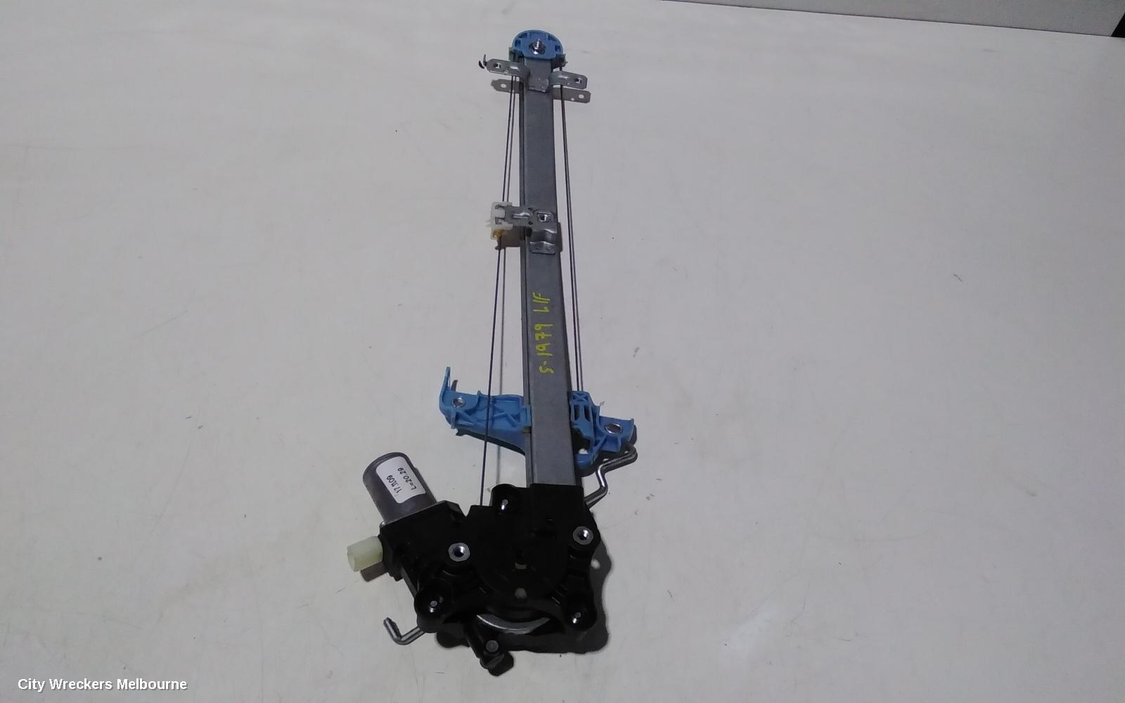 SUZUKI SWIFT LEFT FRONT WINDOW REG/MOTOR, AZ, 04/2017 - 03/2025