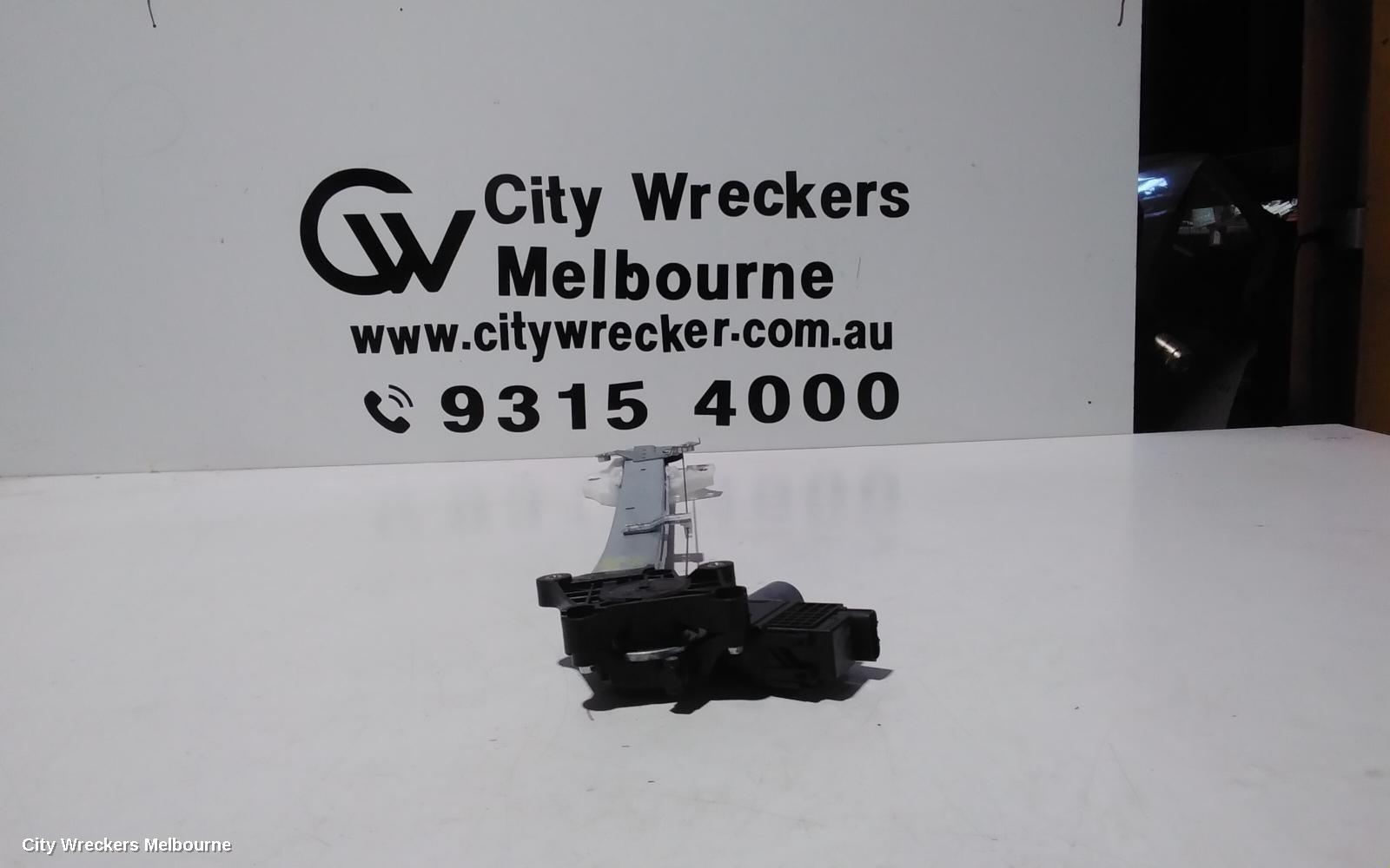 SUBARU XV LEFT FRONT WINDOW REG/MOTOR, G5X, DOOR REG ASSY (REG AND MOTOR), 03/2017 - 06/2023