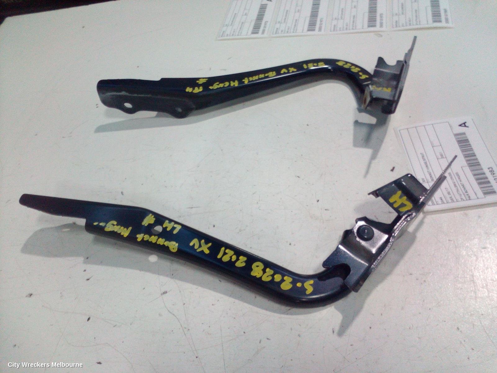 SUBARU XV BONNET HINGE/STRUT, G5X, HINGES (PAIR), 03/2017 - 06/2023