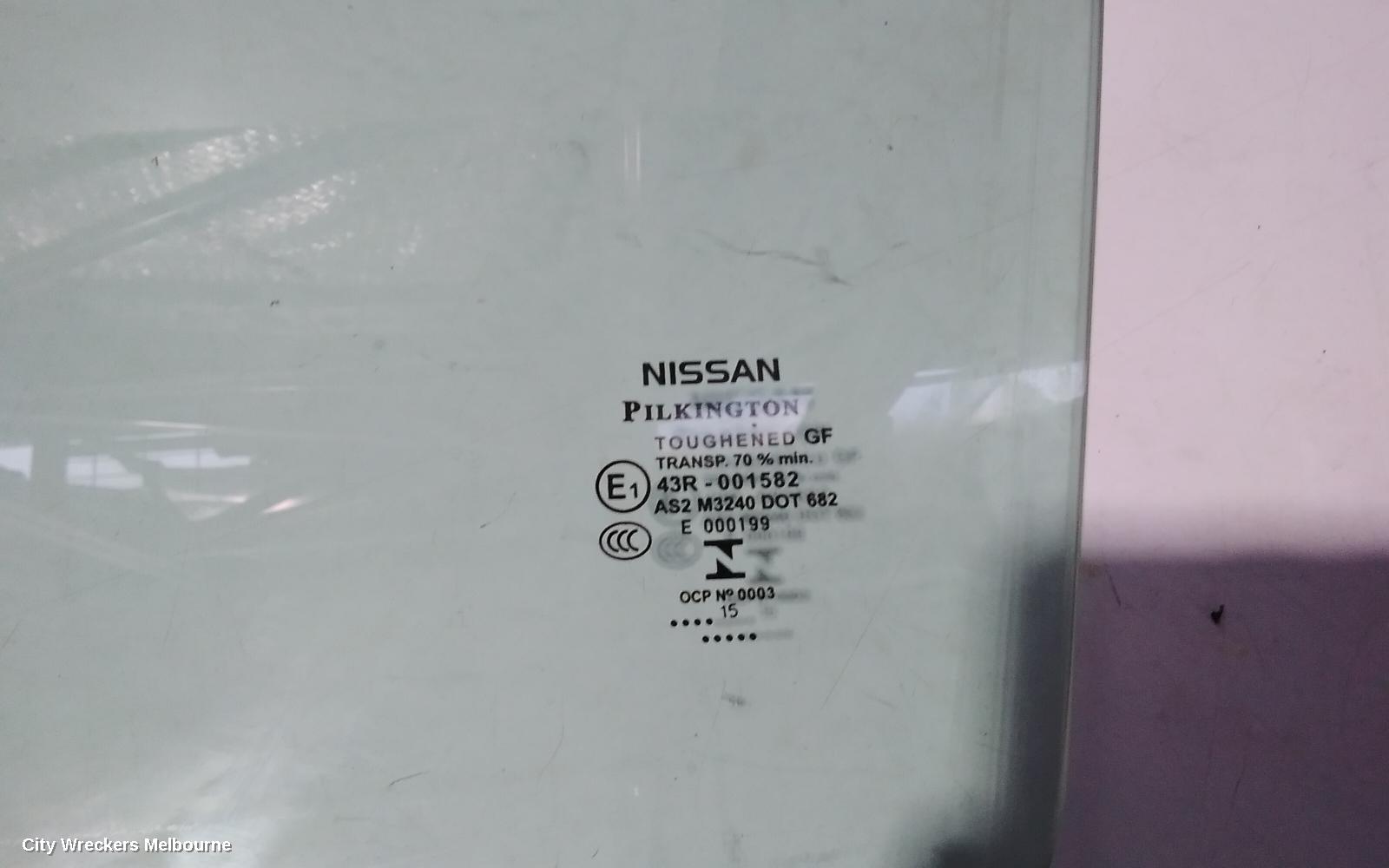 NISSAN QASHQAI LEFT FRONT DOOR WINDOW, J11, 12/2013 - 07/2021