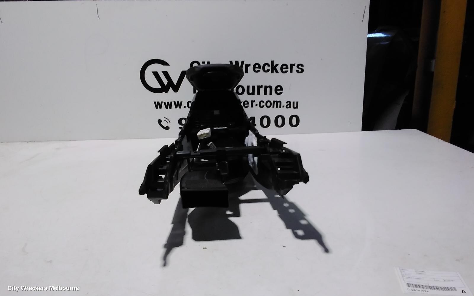 KIA STINGER CONSOLE, CK, 06/2017 - 04/2023
