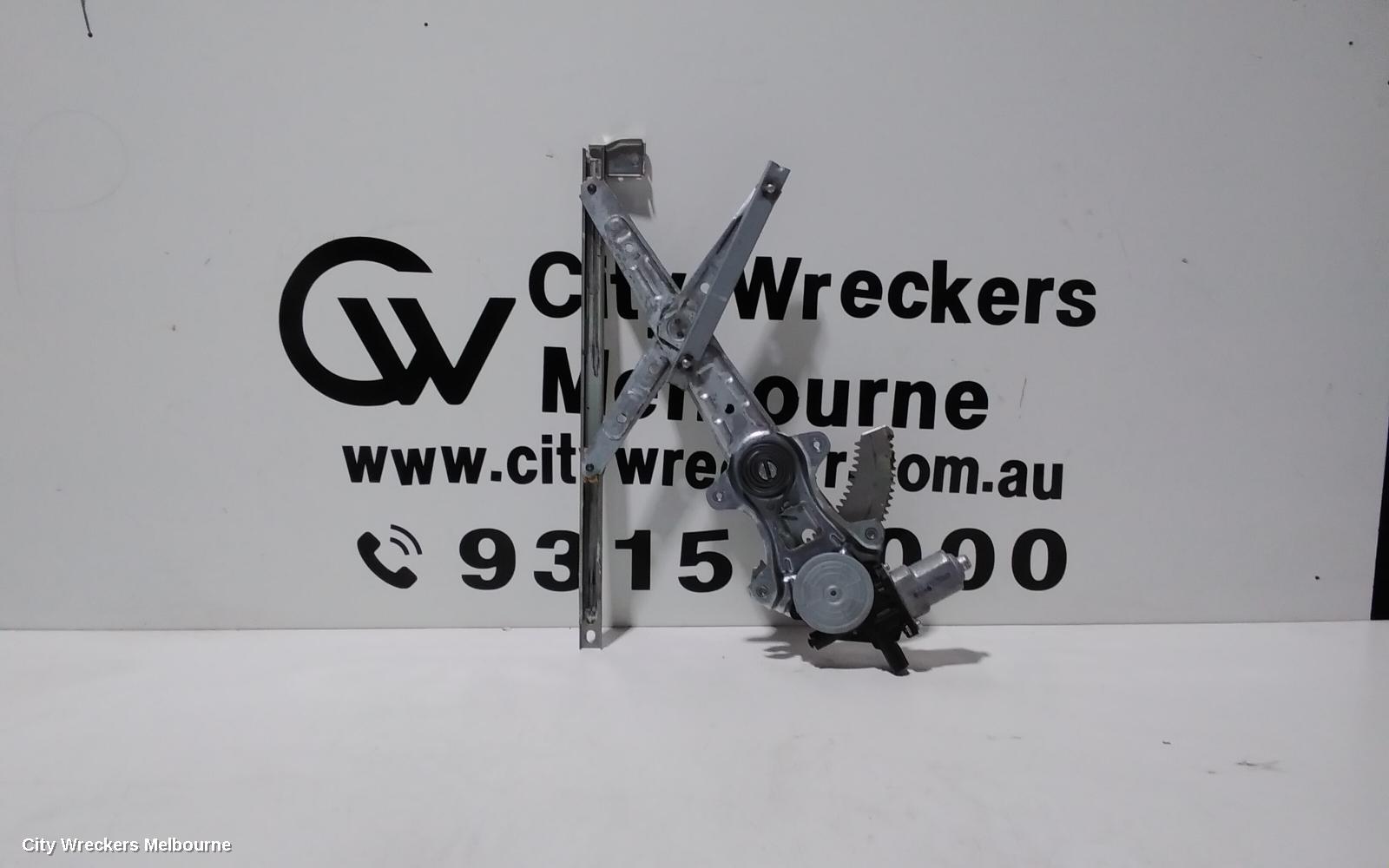 HONDA CIVIC LEFT FRONT WINDOW REG/MOTOR, 9TH GEN, HATCH (VIN SHHFK), 02/2012 - 04/2016