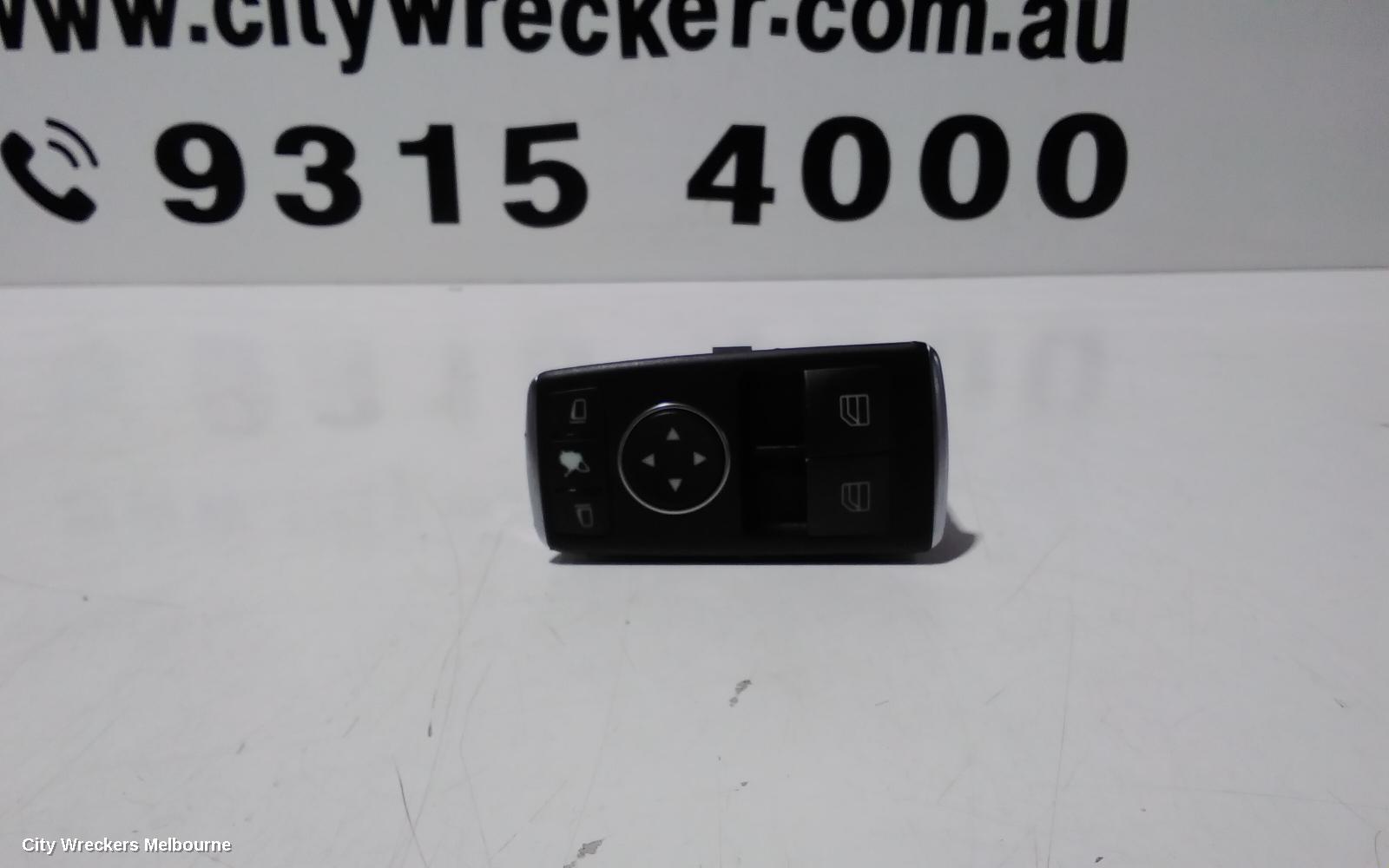 MERCEDES C CLASS, W204, 2007-01/2015, MIROR ADJEST CONTROL: 102020