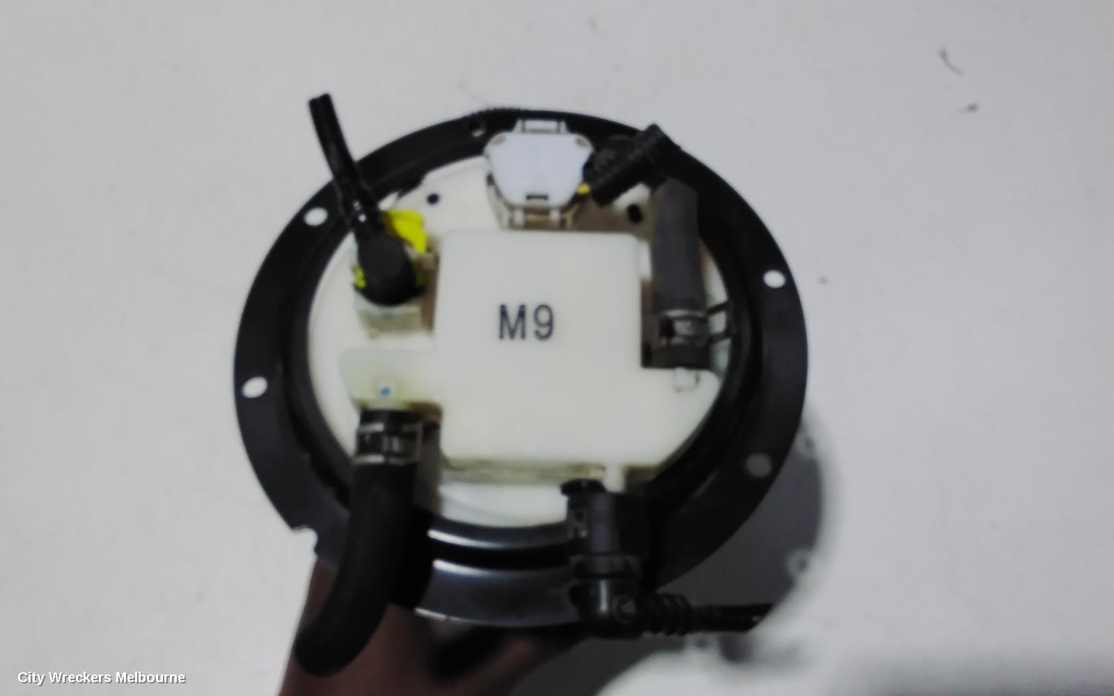 FORD FOCUS FUEL PUMP, PETROL, 2.0, NON TURBO, LW, 05/2011 - 08/2015