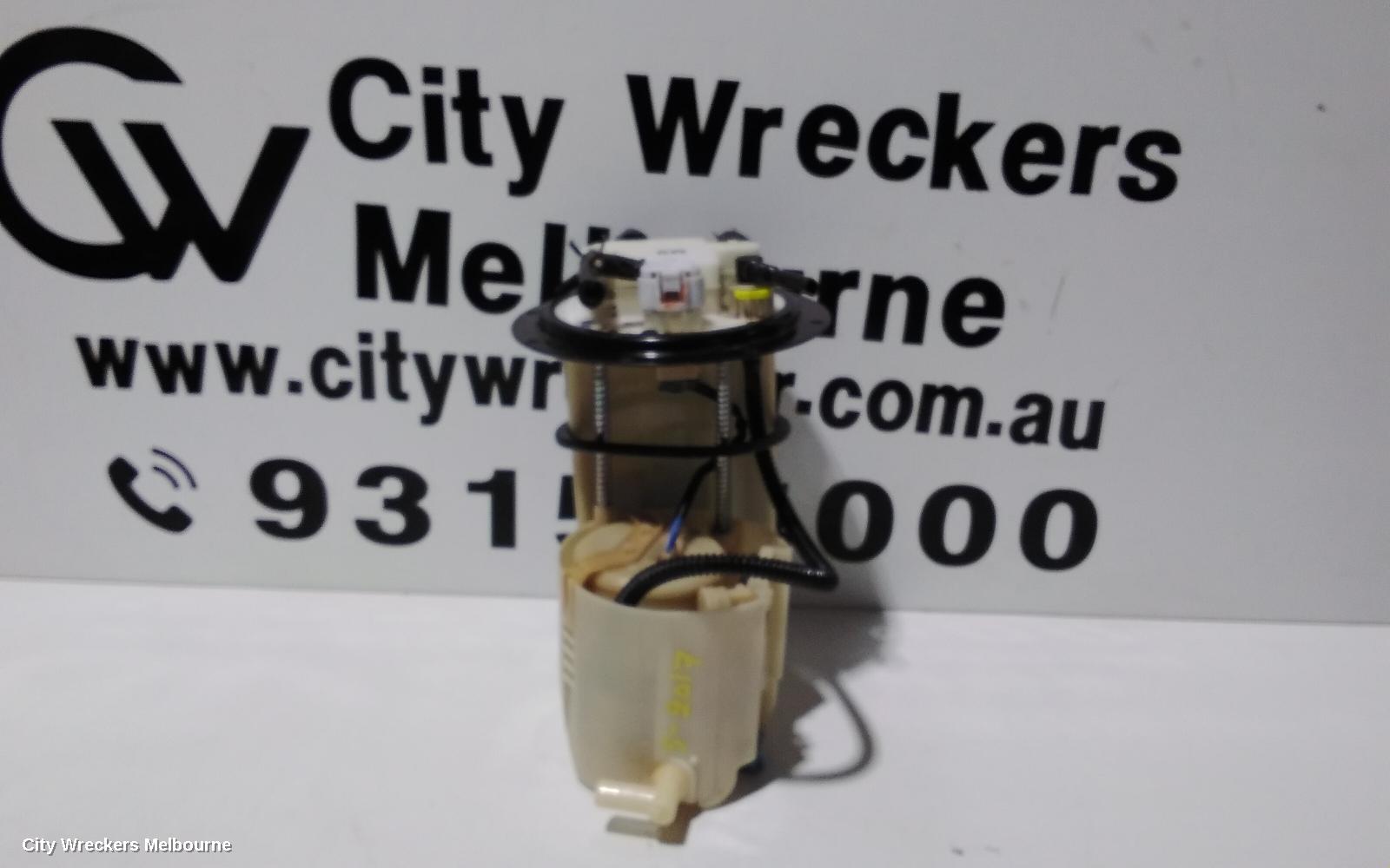 FORD FOCUS FUEL PUMP, PETROL, 2.0, NON TURBO, LW, 05/2011 - 08/2015