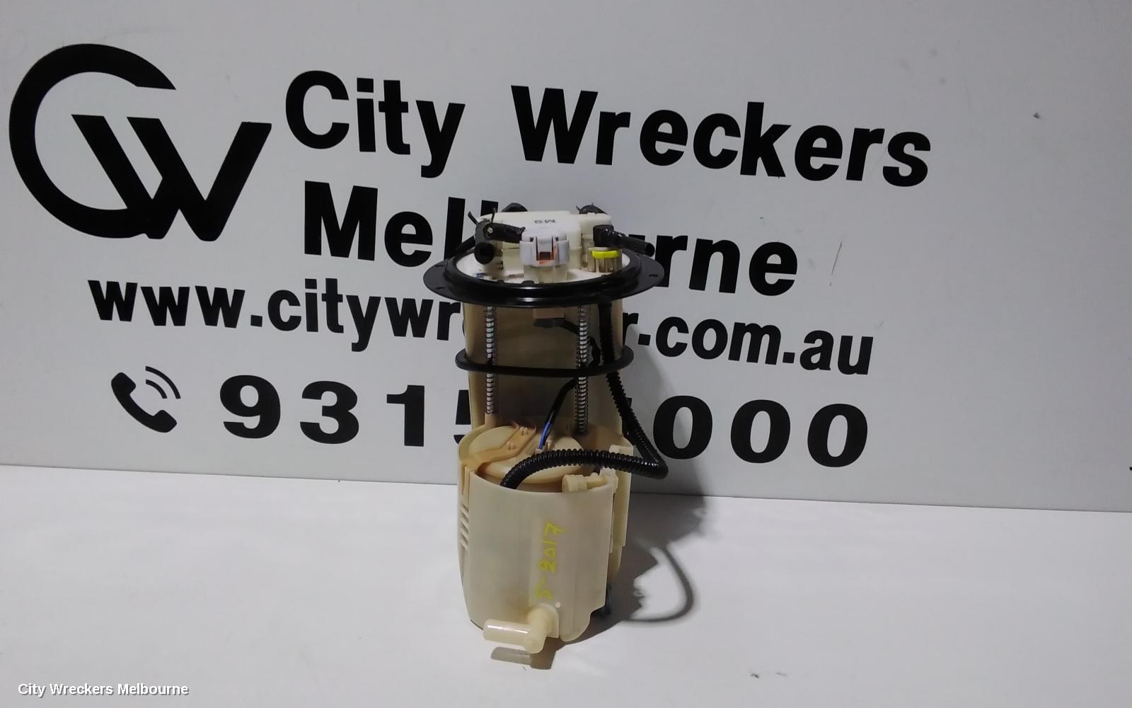 FORD FOCUS FUEL PUMP, PETROL, 2.0, NON TURBO, LW, 05/2011 - 08/2015