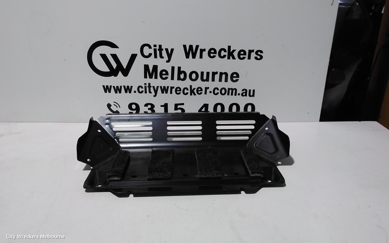 MITSUBISHI TRITON ENGINE COVER, DIESEL, 2.4, 4N15, MQ-MR, 04/2015 ONWARDS