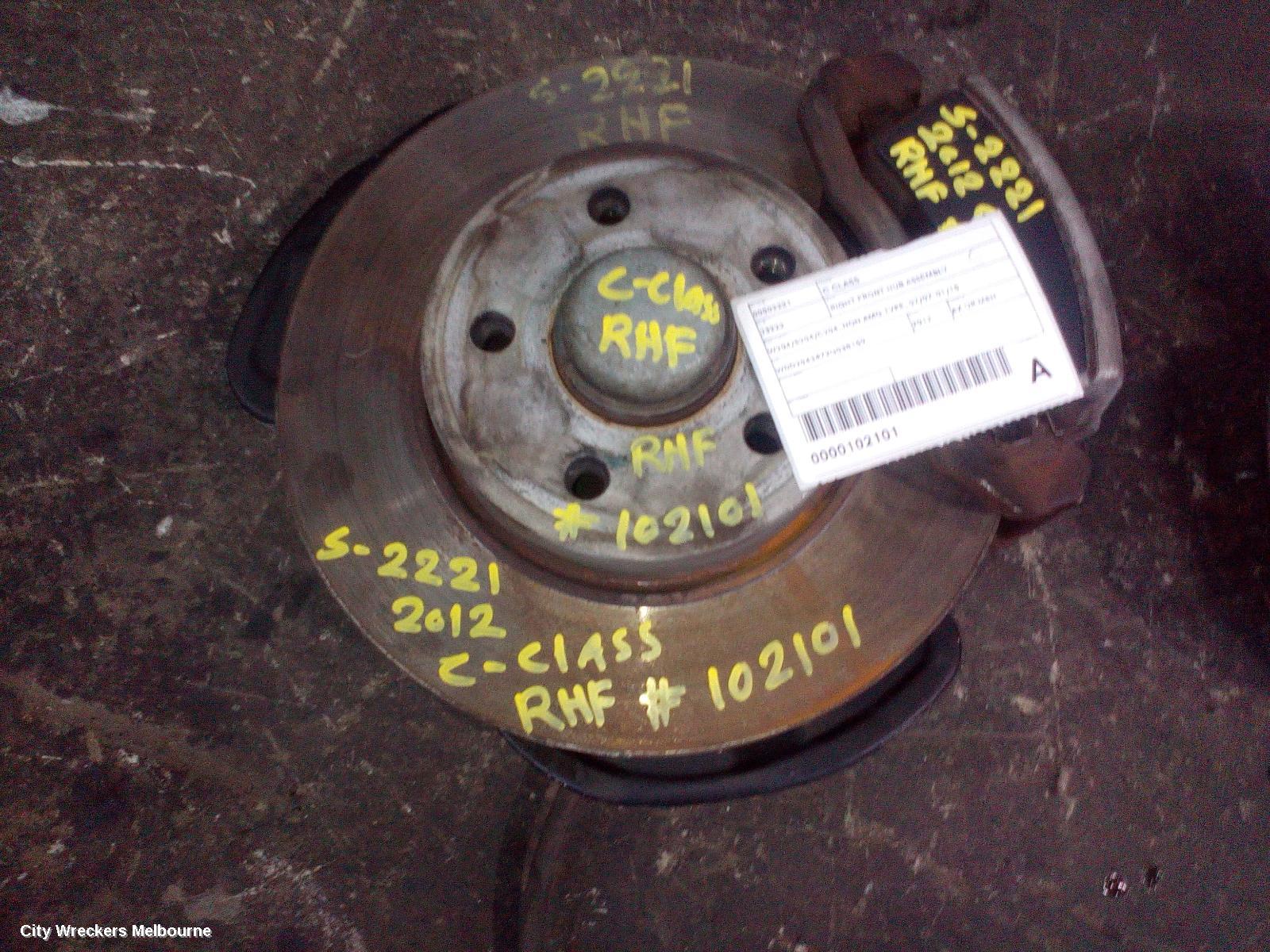 MERCEDES C CLASS RIGHT FRONT HUB ASSEMBLY, W204/S204/C204, NON AMG TYPE, 07/2007 - 01/2015