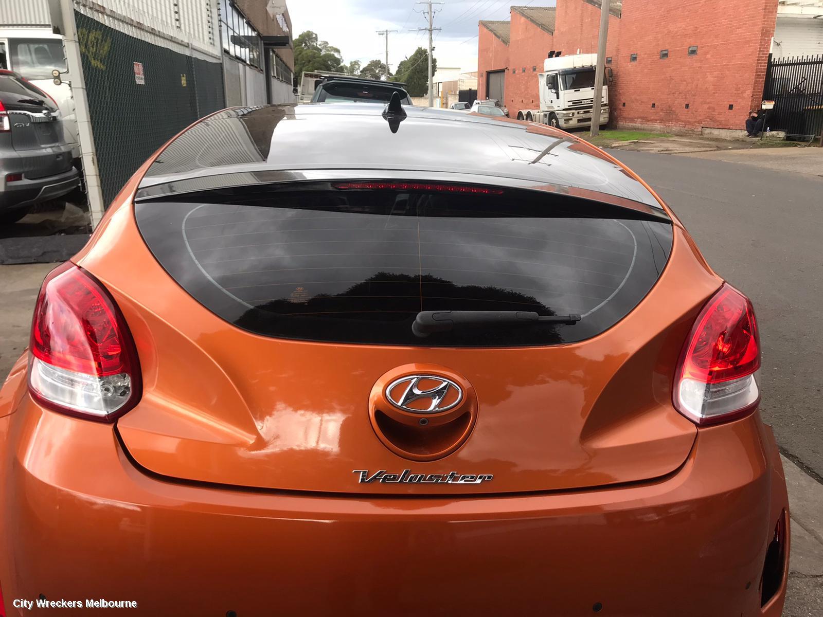 HYUNDAI VELOSTER MOUNT, FS, 10/2011 - 08/2019