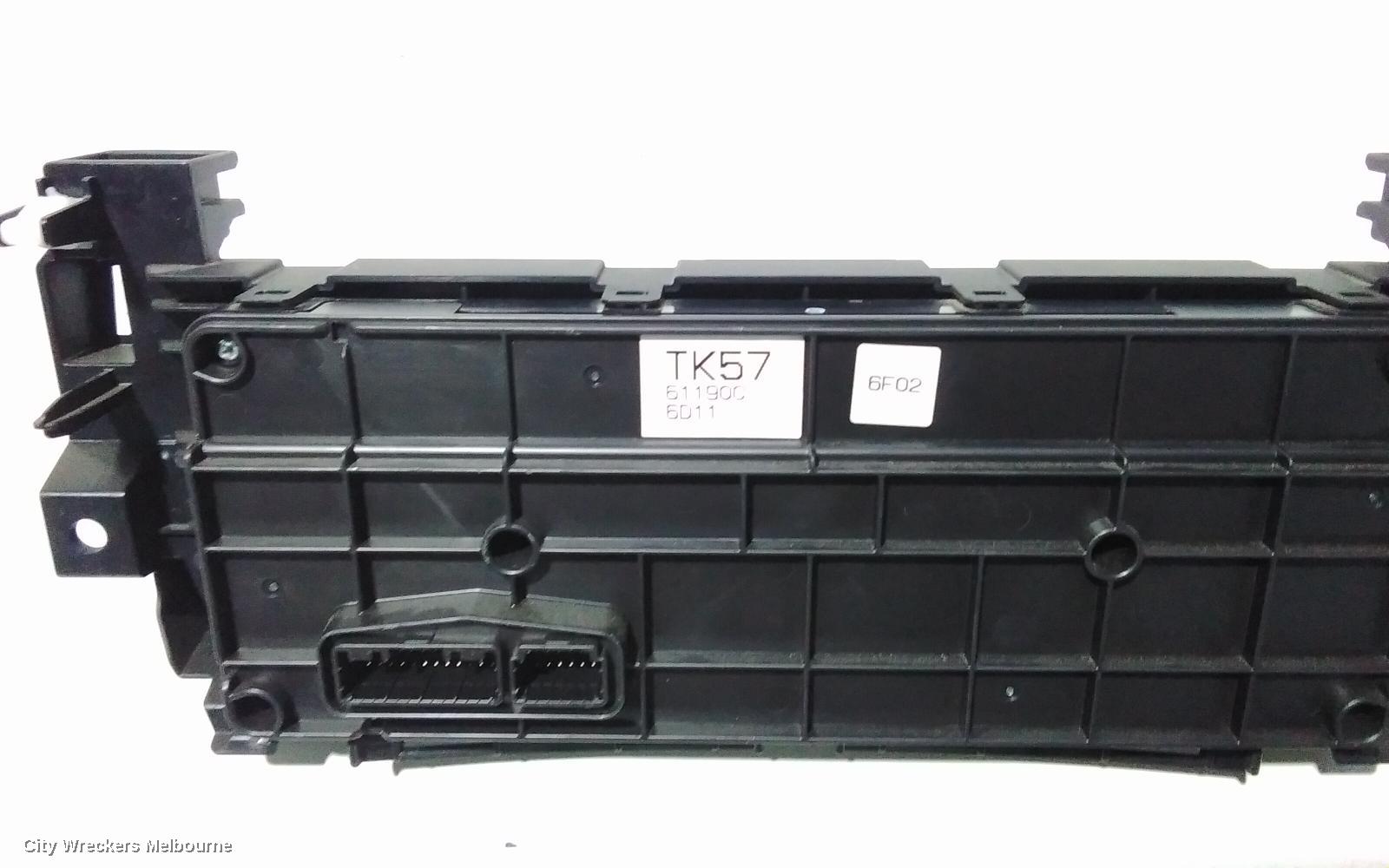 MAZDA CX9 HEATER/AC CONTROLS, FRONT, THREE ZONE CLIMATE CONTROL, HEATED SEAT TYPE, TC, AZAMI TC/TOURING/GT/GT SP, 07/2016 ONWARDS