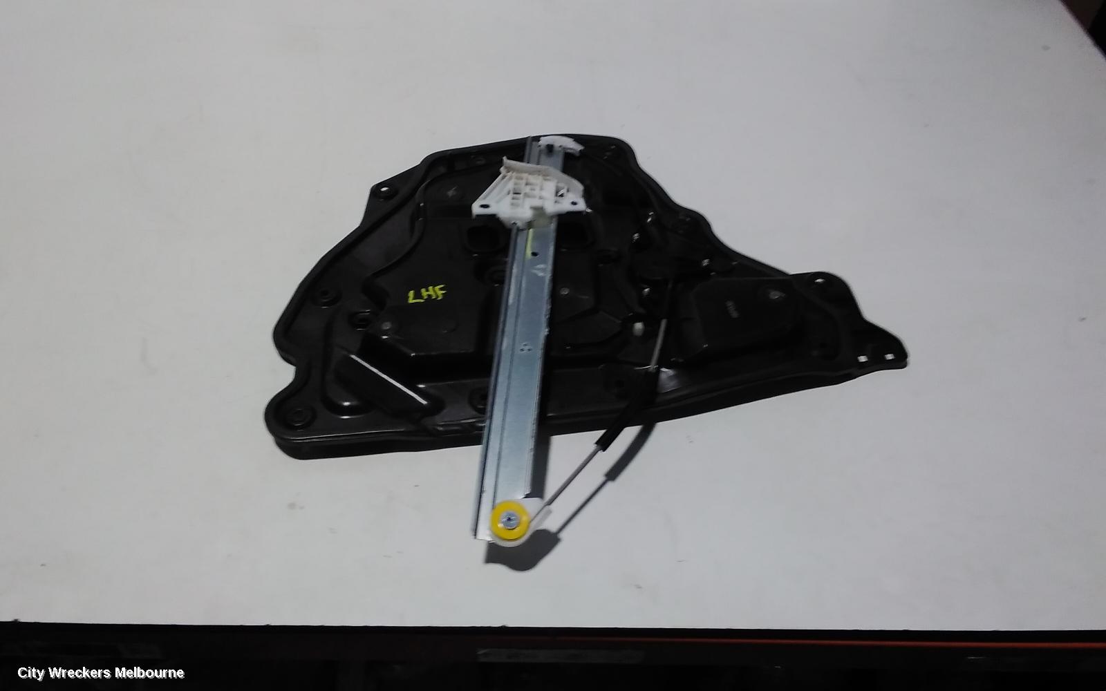 MAZDA CX9 LEFT FRONT WINDOW REG/MOTOR, TC, 07/2016 ONWARDS
