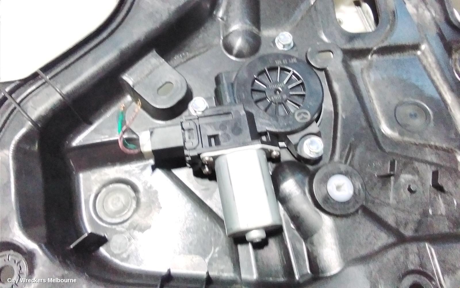 MAZDA CX9 LEFT FRONT WINDOW REG/MOTOR, TC, 07/2016 ONWARDS
