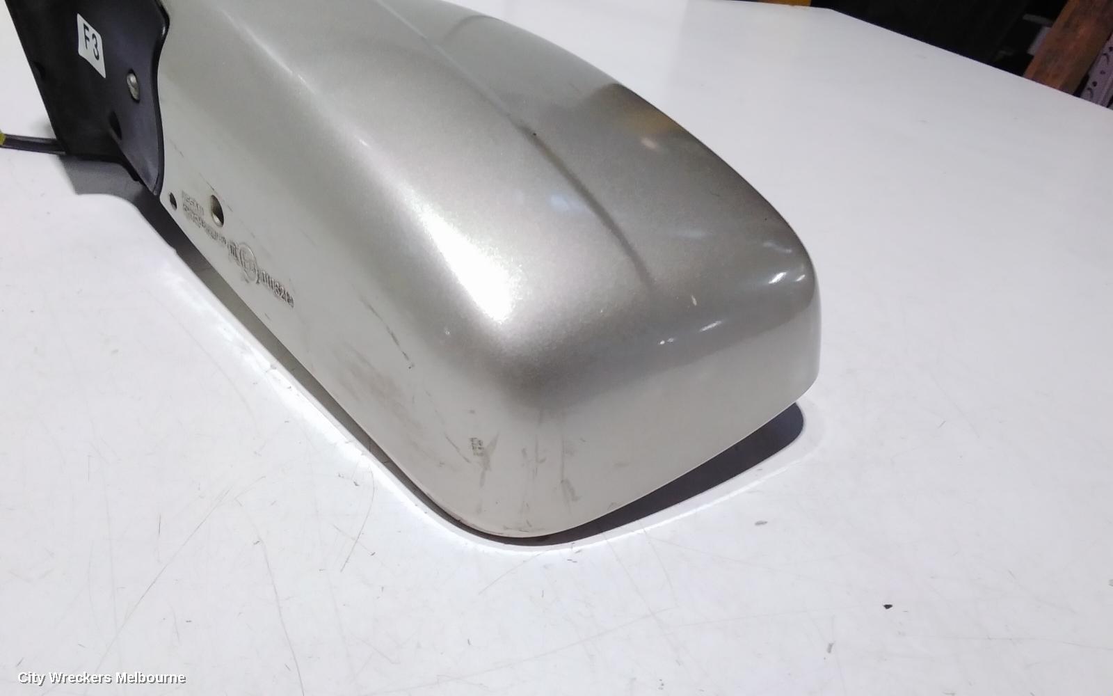 NISSAN XTRAIL LEFT DOOR MIRROR, T30, 3 WIRE TYPE, 10/2001 - 09/2007