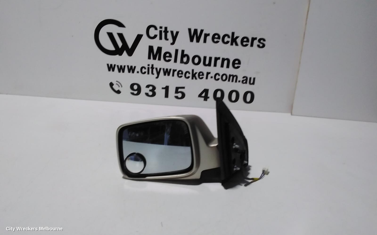 NISSAN XTRAIL LEFT DOOR MIRROR, T30, 3 WIRE TYPE, 10/2001 - 09/2007