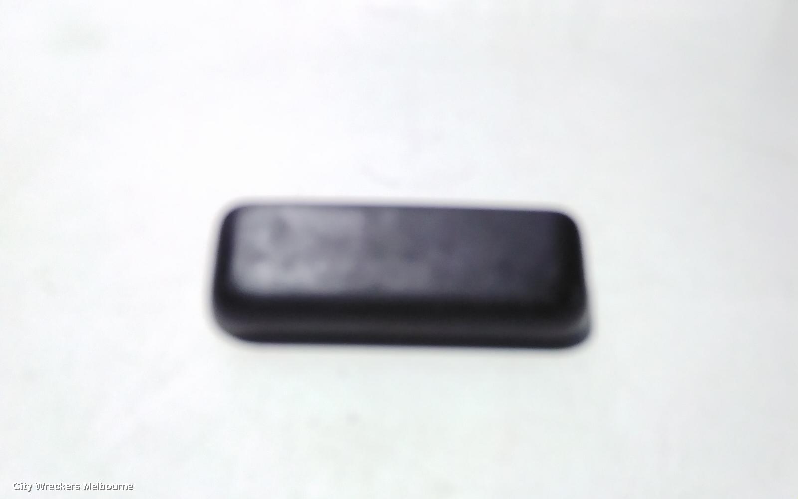 NISSAN XTRAIL HIGH LEVEL STOPLIGHT, T30, 10/2001 - 09/2007