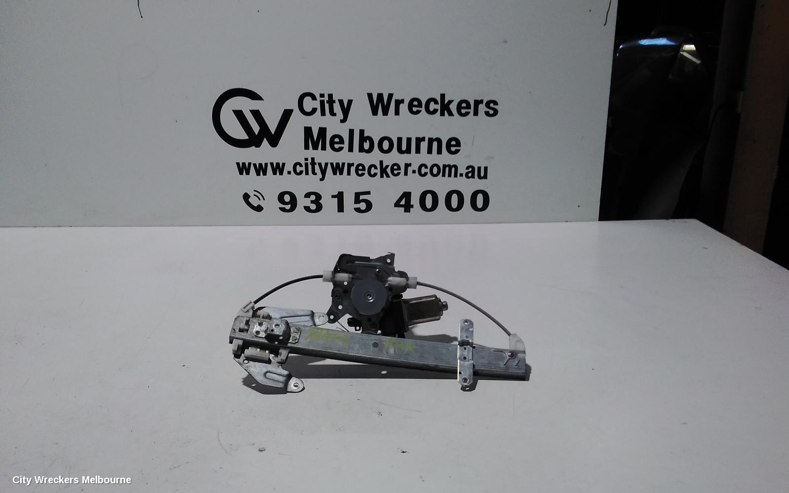 NISSAN XTRAIL RIGHT REAR WND REG/MOTOR, T30, POWER, 10/2001 - 09/2007