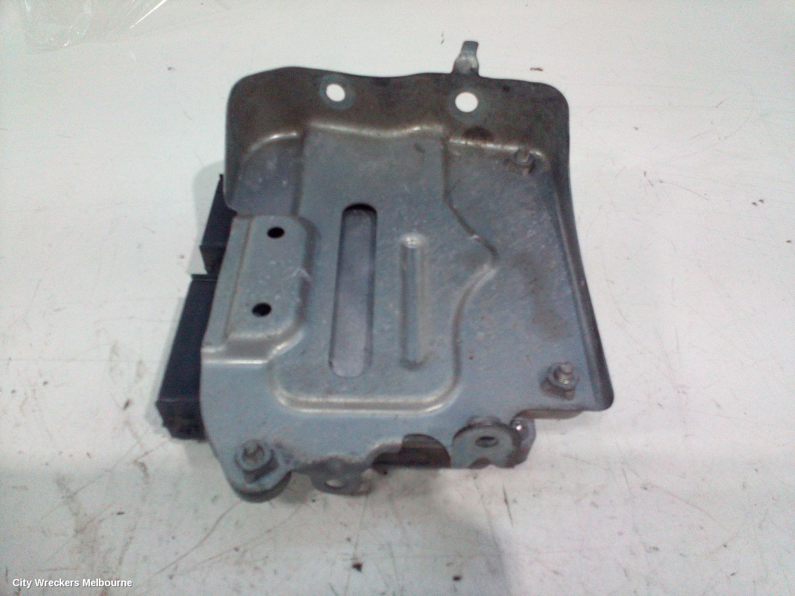 MITSUBISHI OUTLANDER ECU, ENGINE ECU, 2.4, PETROL, ECU ONLY, ZG, 11/2006 - 09/2009