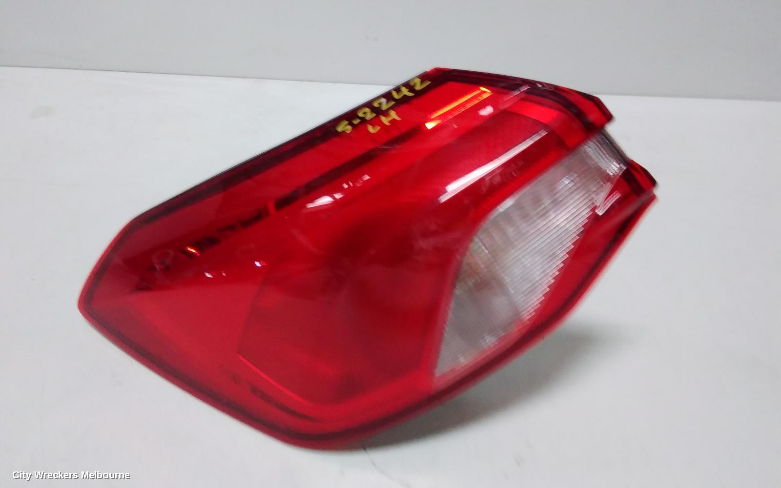 FORD FOCUS LEFT TAILLIGHT, SA, HATCH, NON LED TYPE, 10/2018 ONWARDS