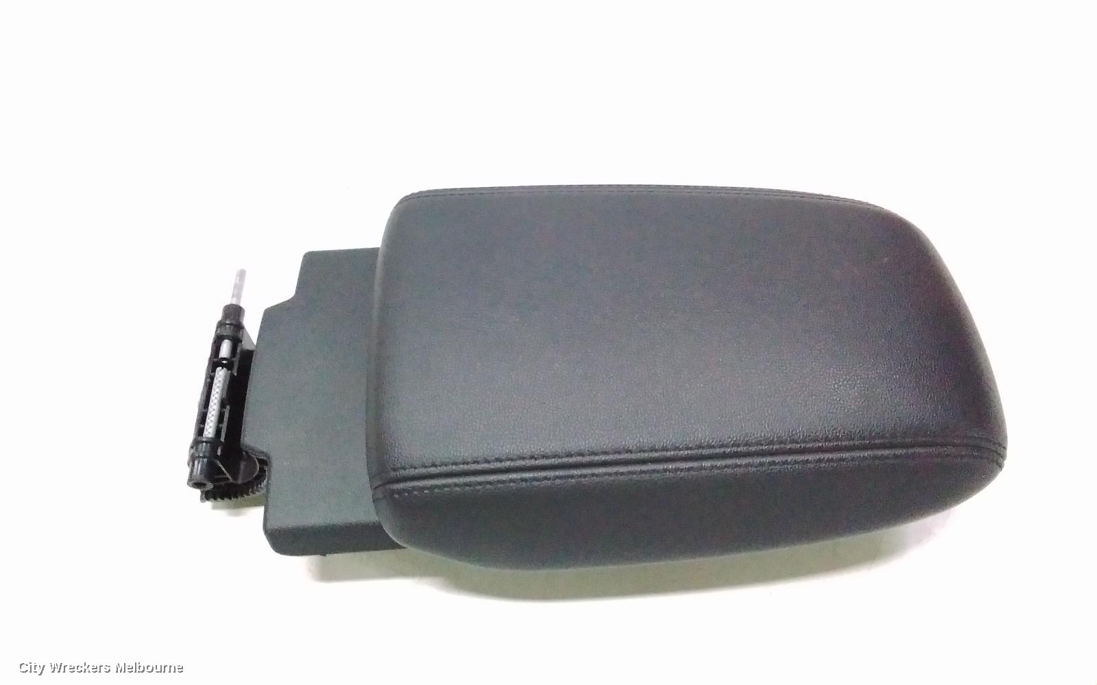 FORD FOCUS CONSOLE, SA, 10/2018 - 12/2024