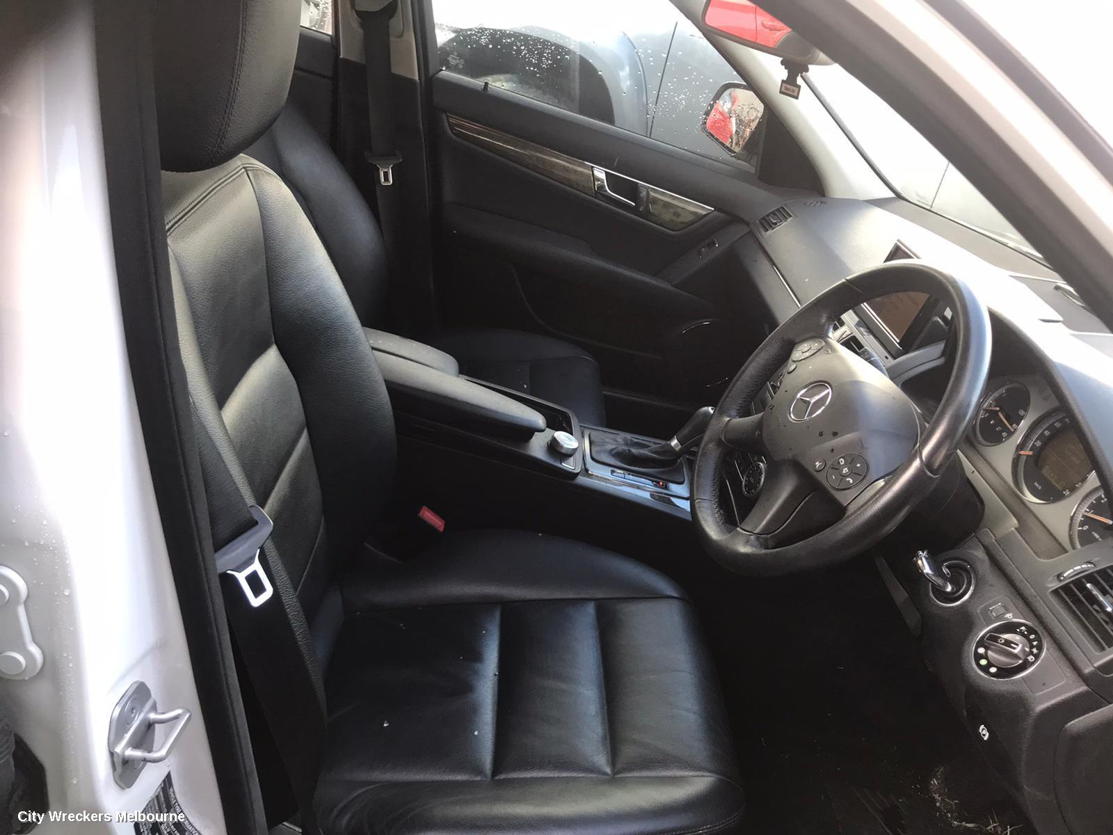 MERCEDES C CLASS LEFT FRONT DOOR WINDOW, W204/S204, 07/2007 - 05/2011