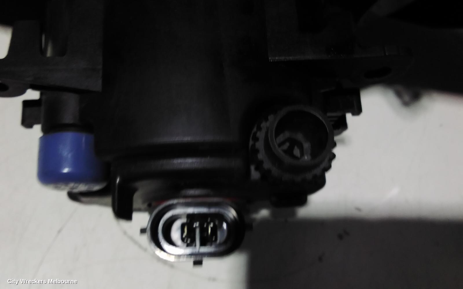 SUZUKI SWIFT RIGHT INDICATOR/FOG/SIDE, FZ, 08/2010 - 03/2017