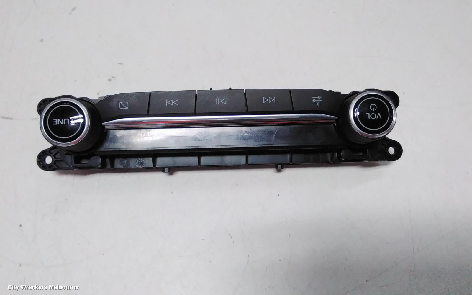 FORD FOCUS RADIO/CD/DVD/SAT/TV, 8IN TOUCHSCREEN, W/ SAT NAV, SA, 10/2018 ONWARDS