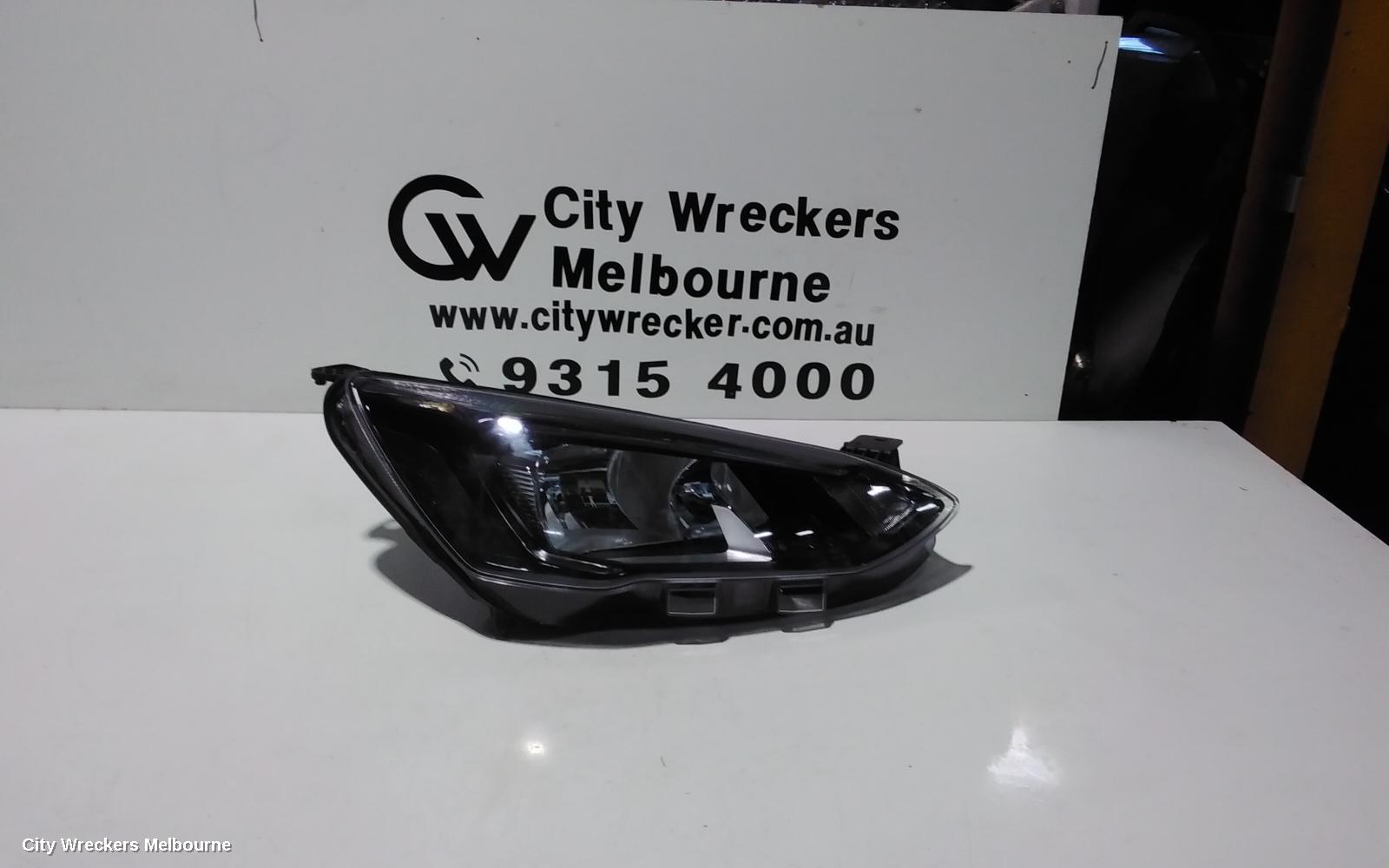 FORD FOCUS RIGHT HEADLAMP, SA, HALOGEN TYPE, 10/2018 ONWARDS