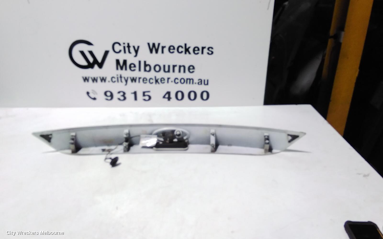 FORD FOCUS REAR GARNISH, TAILGATE GARNISH, LW, HATCH, NON CAMERA TYPE, 05/2011 - 08/2015