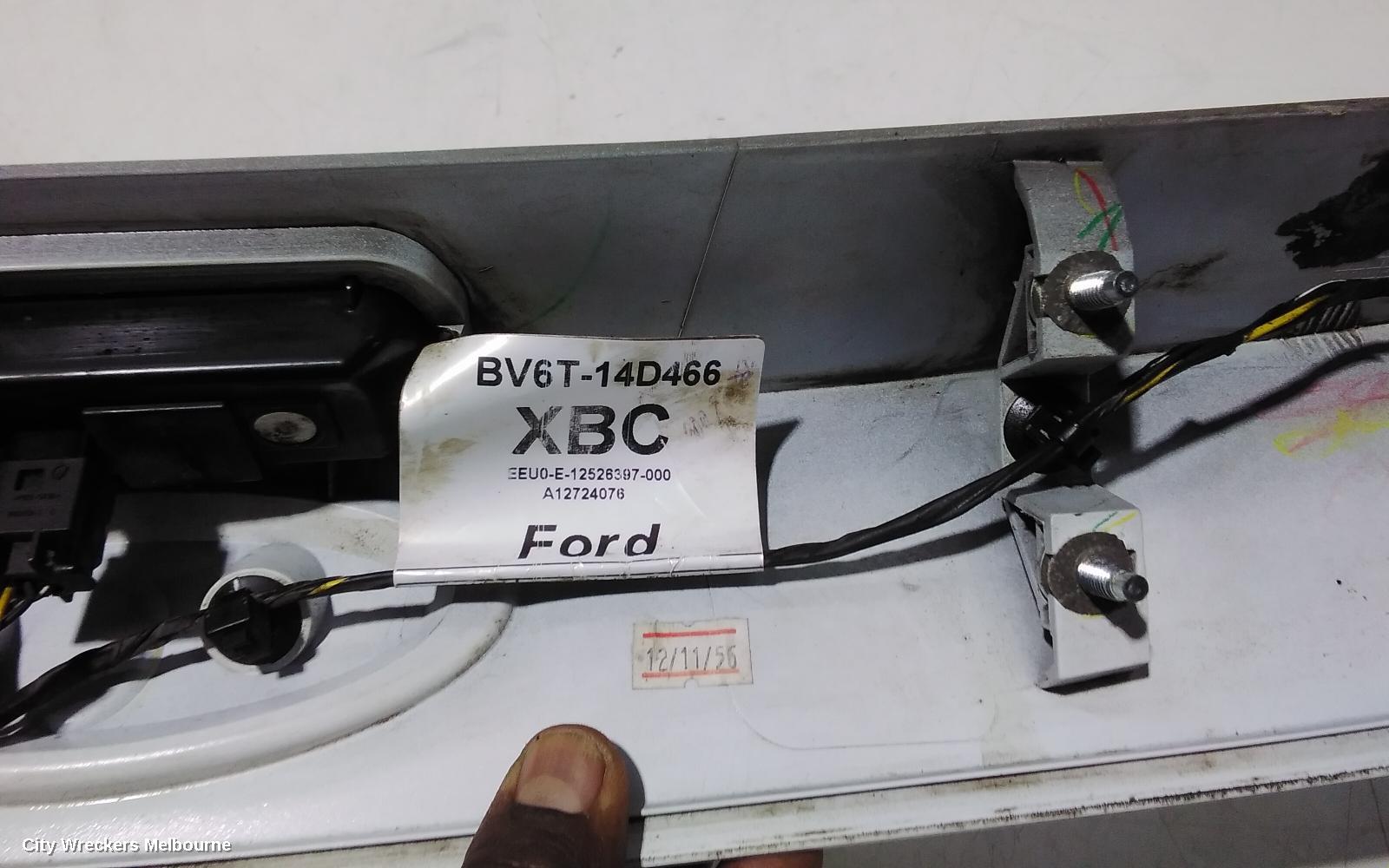 FORD FOCUS REAR GARNISH, TAILGATE GARNISH, LW, HATCH, NON CAMERA TYPE, 05/2011 - 08/2015