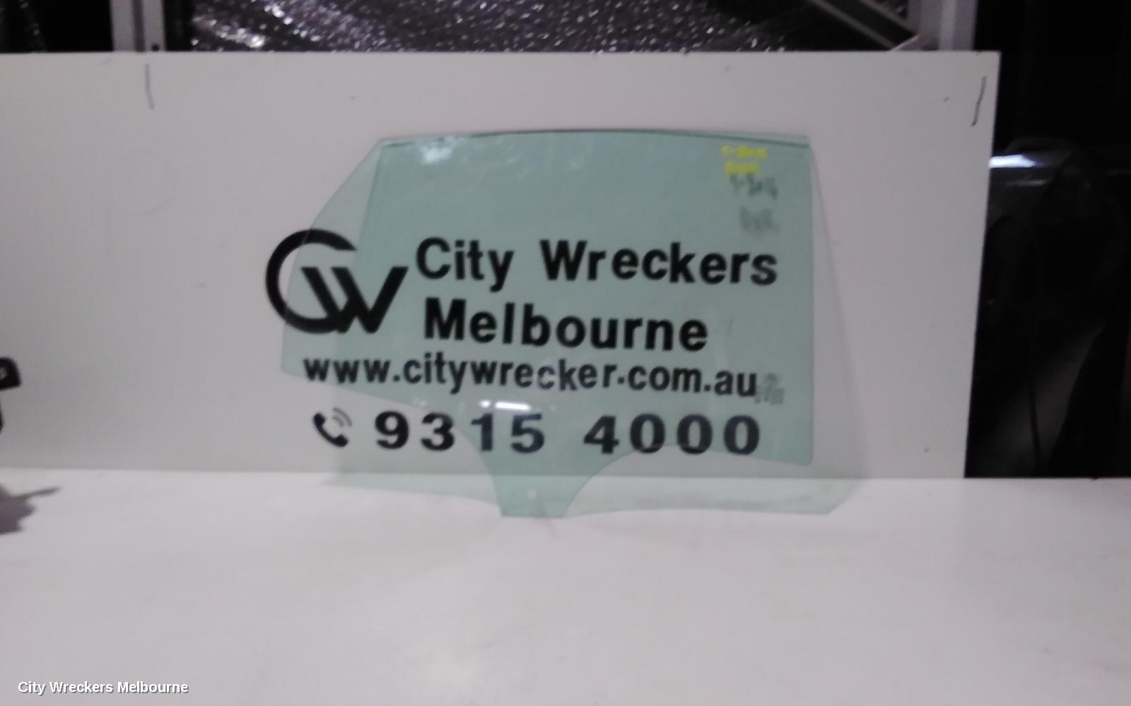 FORD FOCUS RIGHT REAR DOOR WINDOW, LW, 08/2011 - 08/2015