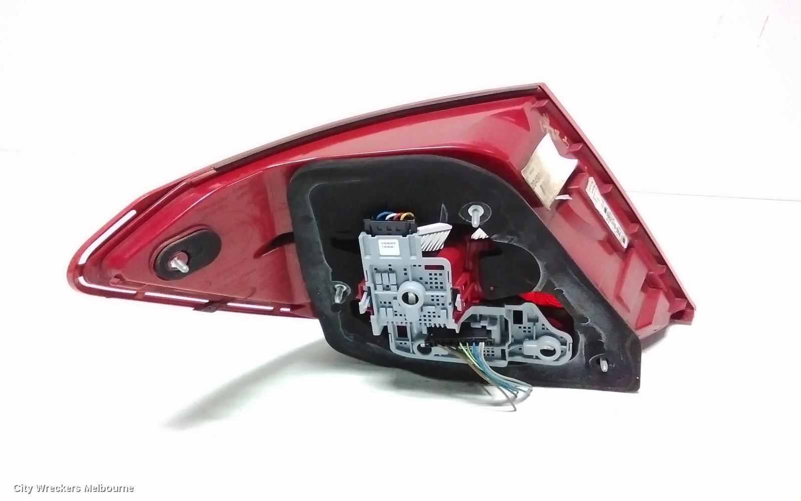 MERCEDES C CLASS RIGHT TAILLIGHT, C204, COUPE, LED TYPE, 03/2011 - 01/2015
