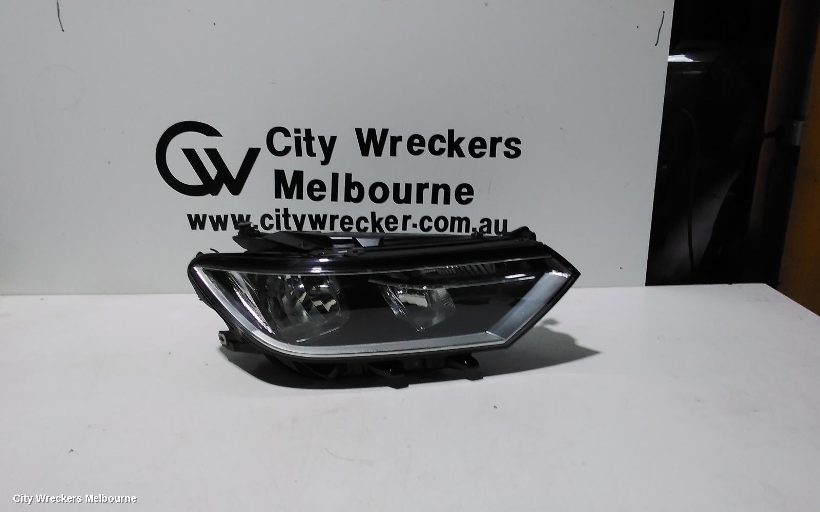 VOLKSWAGEN PASSAT RIGHT HEADLAMP, B8/MK7, HALOGEN TYPE, 06/2015 - 10/2019