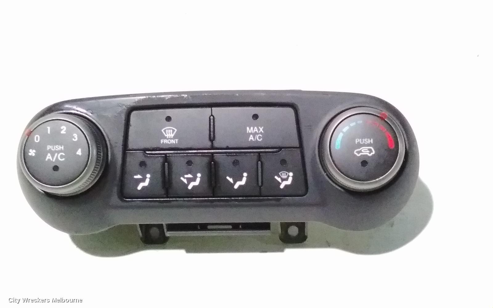 HYUNDAI IX35 HEATER/AC CONTROLS, LM SERIES, STANDARD TYPE (2 BUTTONS ON TOP), 11/2009 - 09/2013
