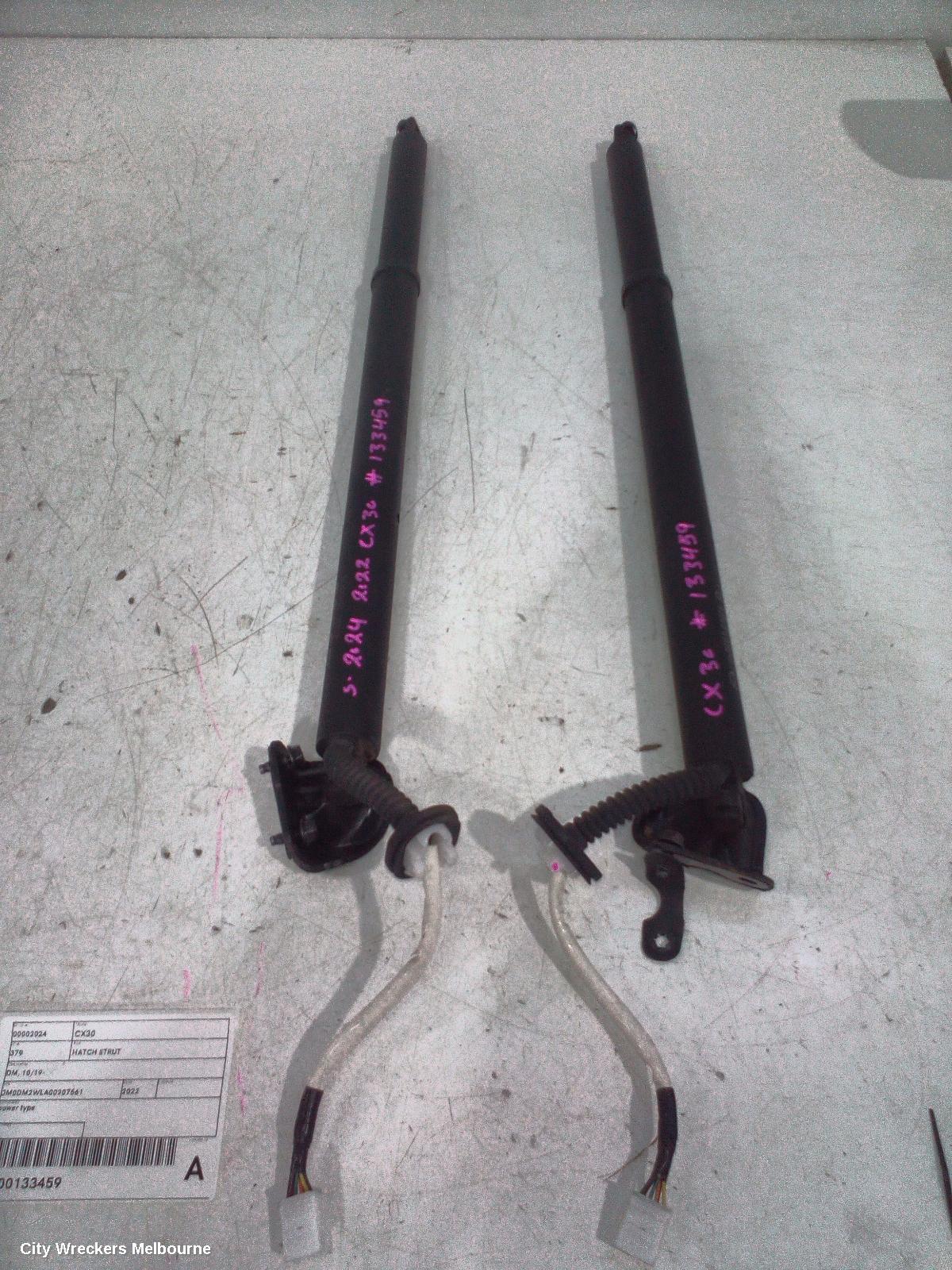 MAZDA CX30 HATCH STRUT, DM, TAILGATE STRUTS (PAIR), W/ POWER LIFTGATE TYPE, 10/2019 ONWARDS