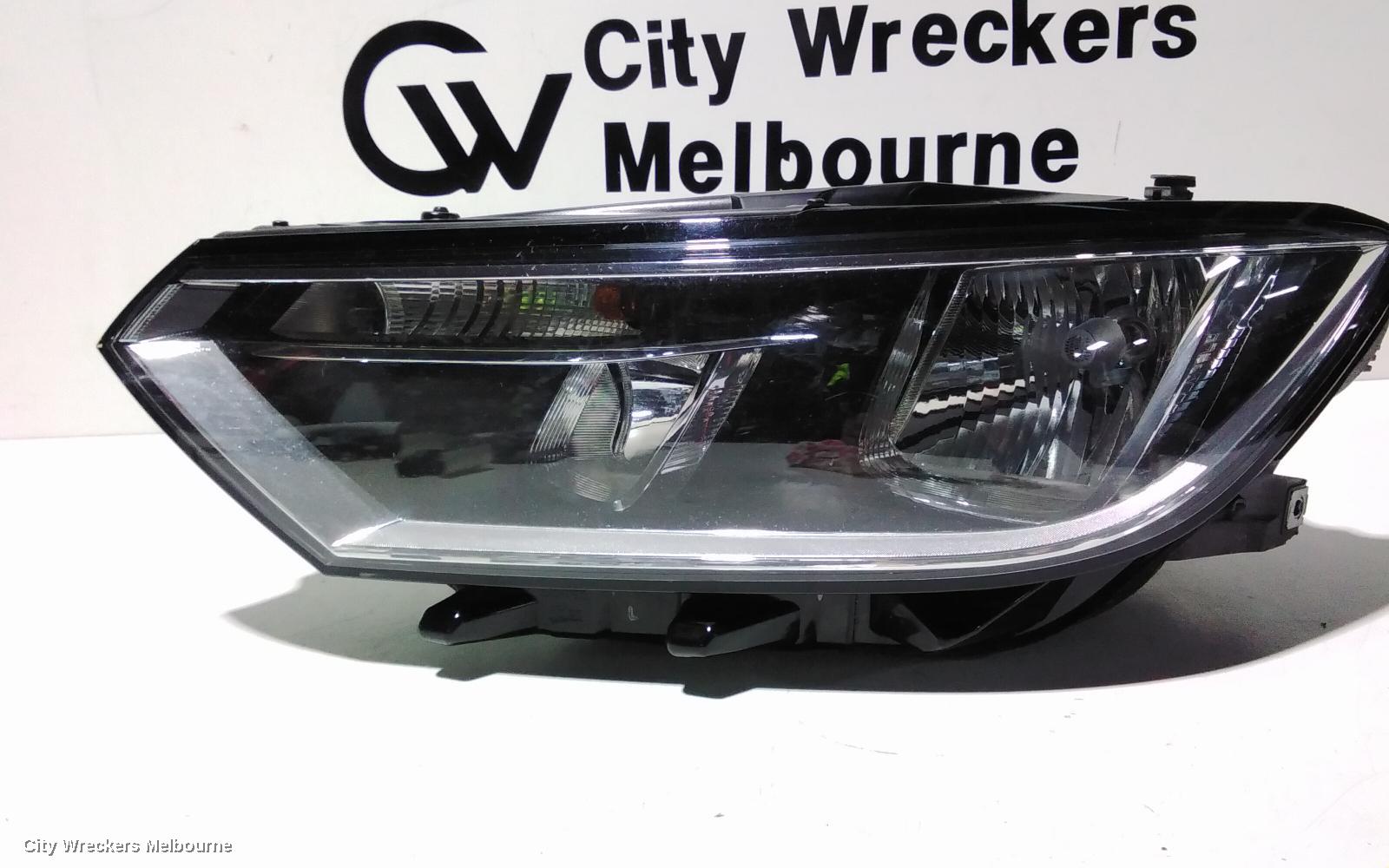 VOLKSWAGEN PASSAT LEFT HEADLAMP, B8/MK7, HALOGEN TYPE, 06/2015 - 10/2019