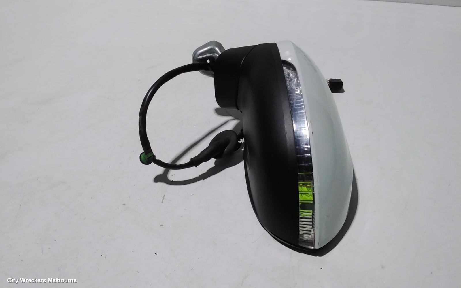 VOLKSWAGEN PASSAT LEFT DOOR MIRROR, B8/MK7, NON POWER FOLD TYPE, 06/2015 ONWARDS