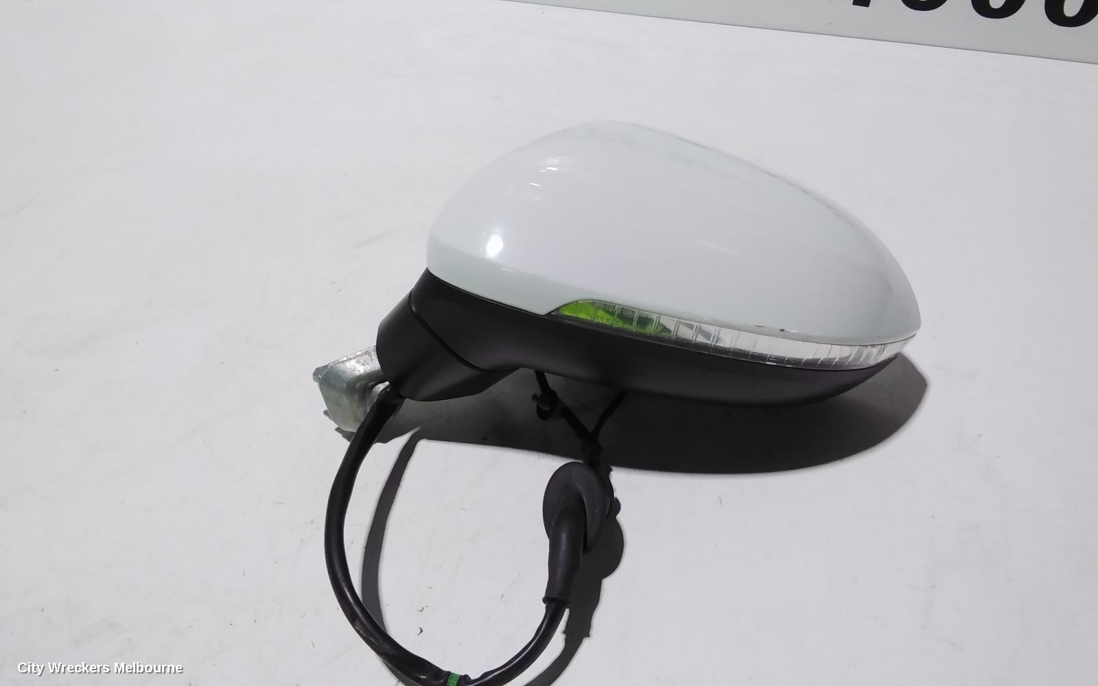 VOLKSWAGEN PASSAT LEFT DOOR MIRROR, B8/MK7, NON POWER FOLD TYPE, 06/2015 ONWARDS
