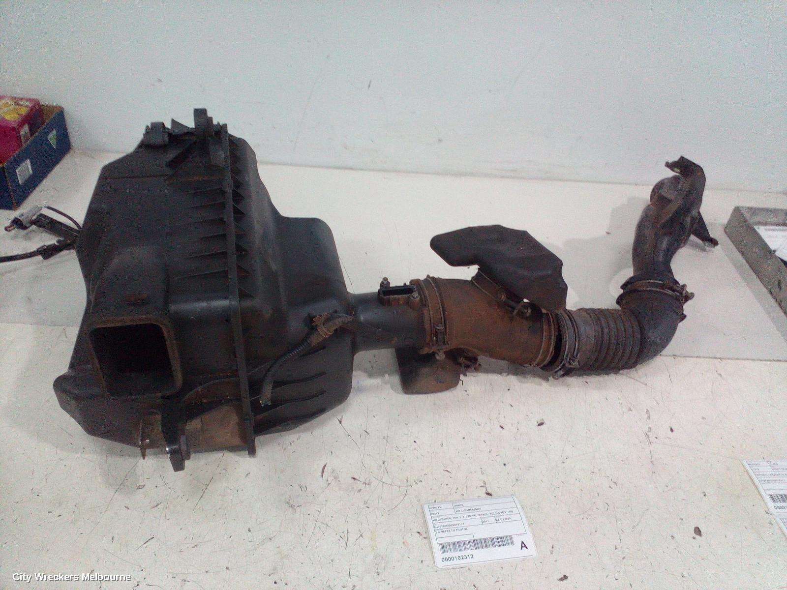 TOYOTA HIACE AIR CLEANER/BOX, AIR CLEANER, TRH, 2.7, 2TR-FE, PETROL, ROUND BOX, LPG CONVERSION TYPE, 03/2005 - 01/2015