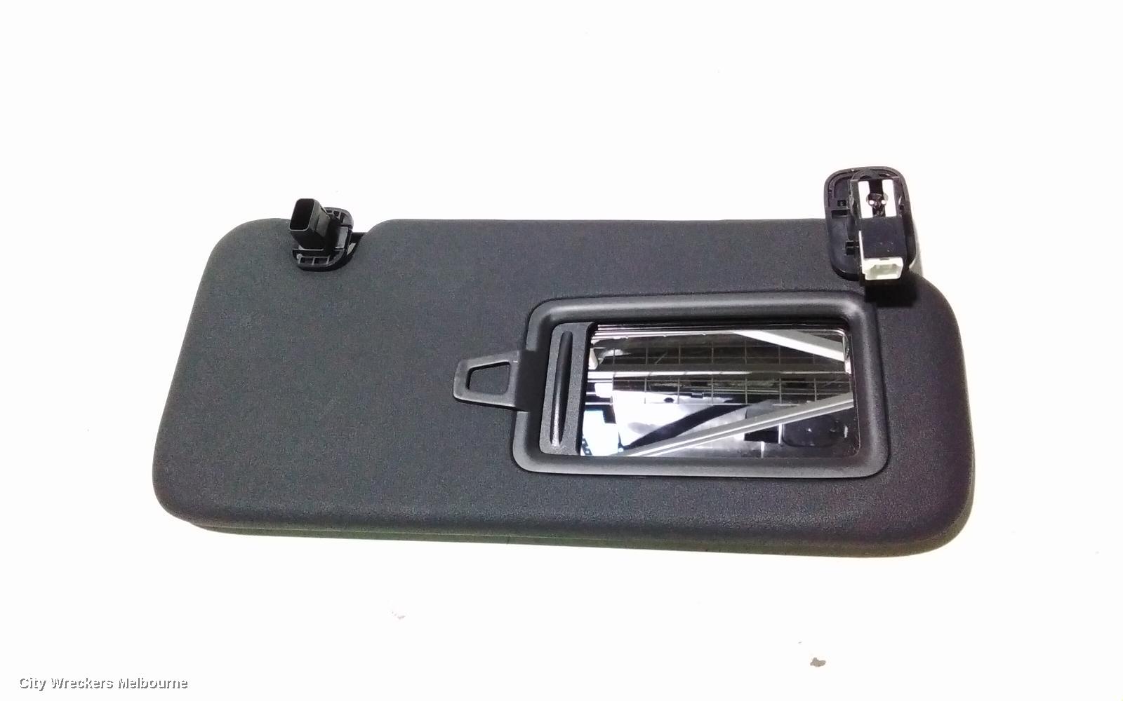 MAZDA MX30 SUNVISOR, DR, 11/2020 - 12/2025
