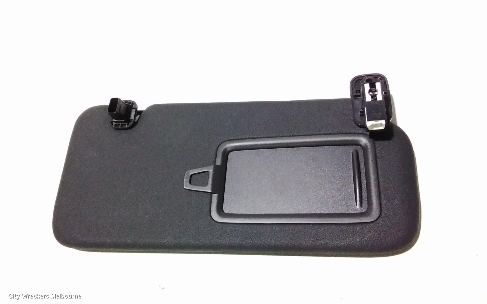 MAZDA MX30 SUNVISOR, DR, 11/2020 - 12/2025