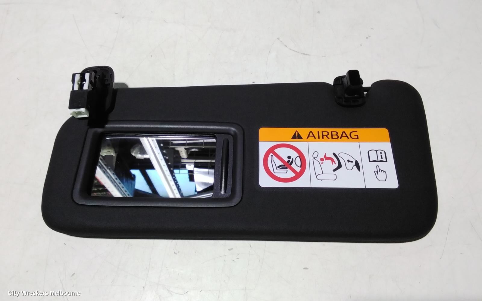 MAZDA MX30 SUNVISOR, DR, 11/2020 - 12/2025