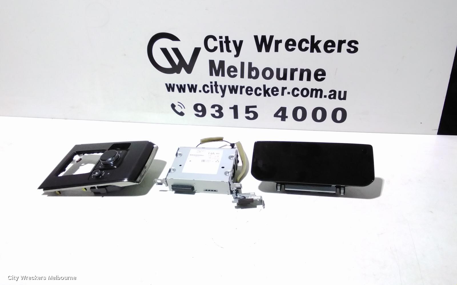 MAZDA MX30 RADIO/CD/DVD/SAT/TV, HEAD UNIT, DR, 11/2020 ONWARDS