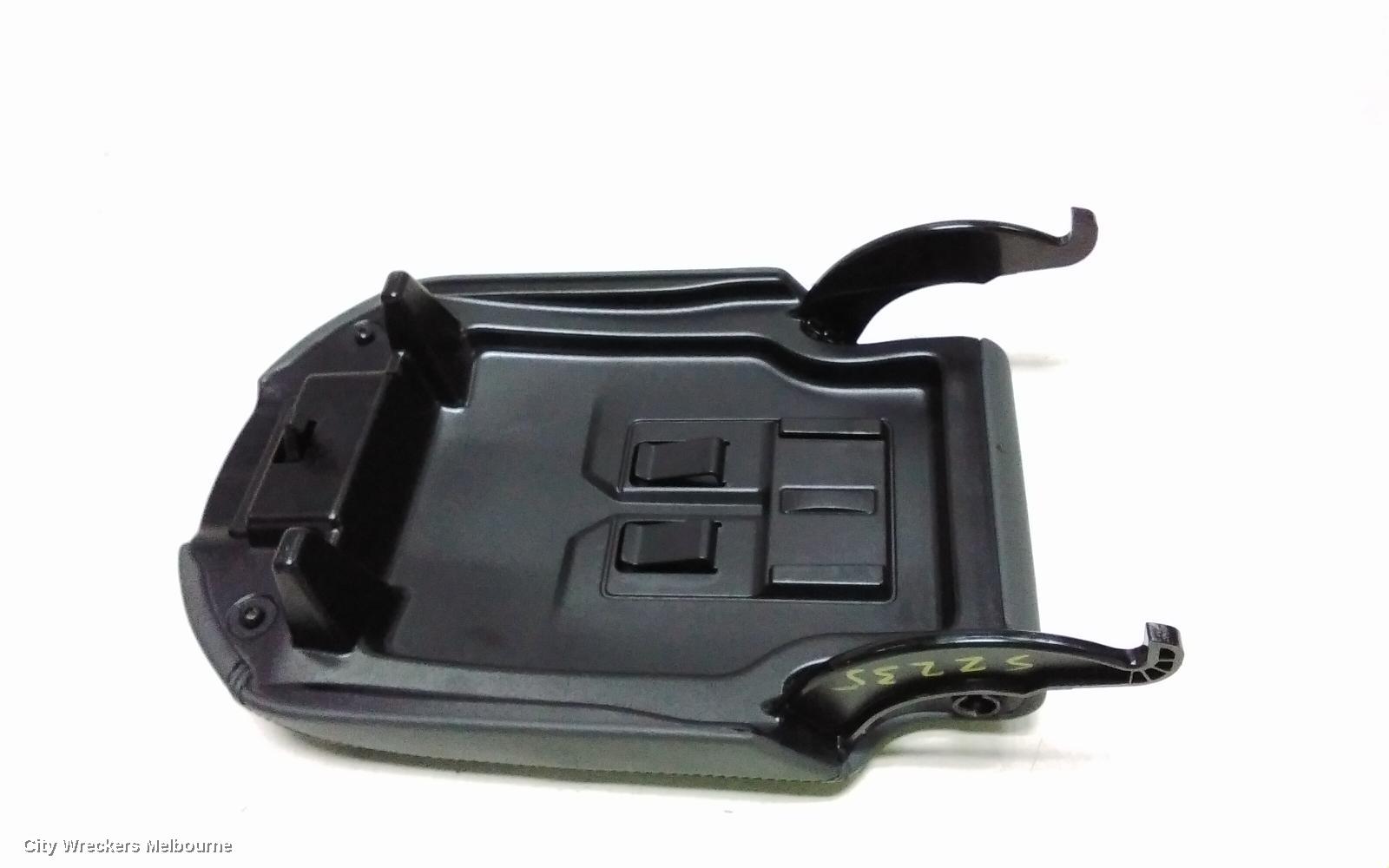 LAND ROVER RANGEROVER SPORT CONSOLE, L494, 12/2013 - 04/2022