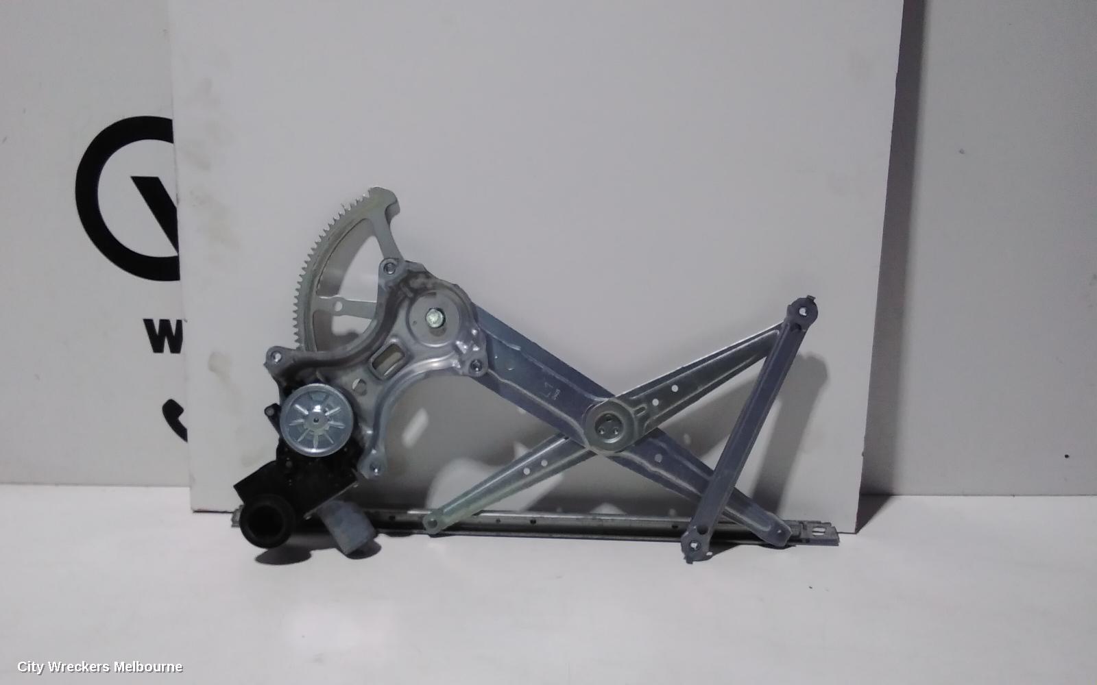TOYOTA HIACE LEFT FRONT WINDOW REG/MOTOR, DOOR REG ASSY (REG AND MOTOR), 300 SERIES, 04/2019 ONWARDS