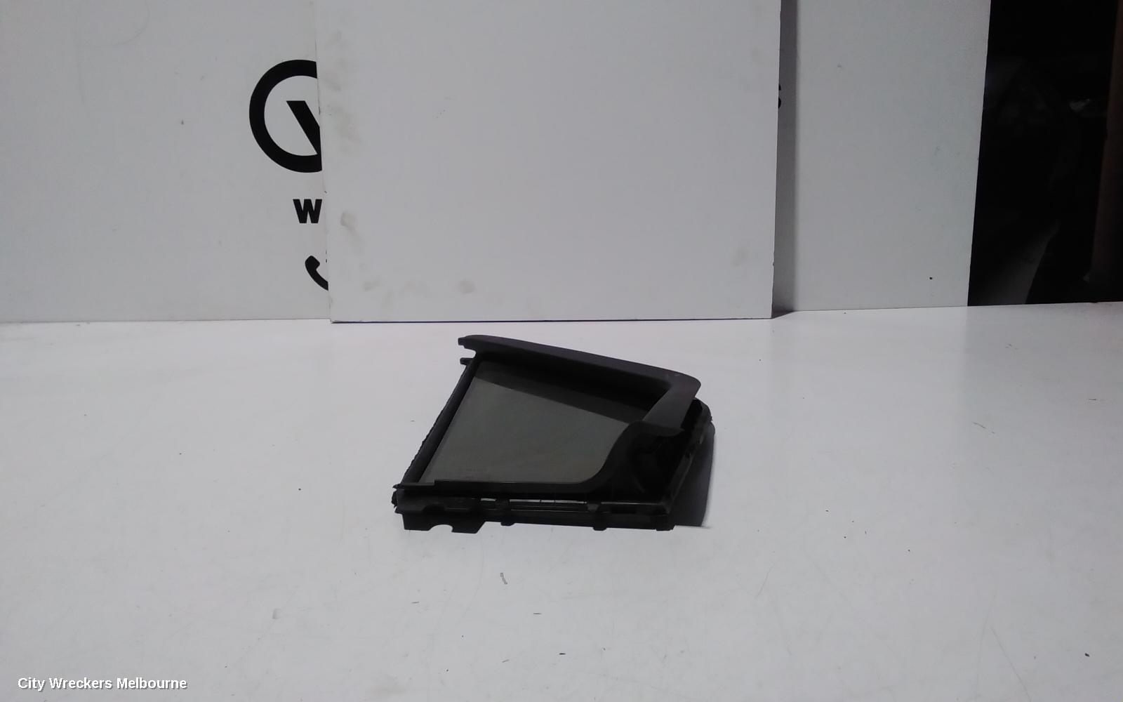 TOYOTA HIACE LEFT FRONT 1/4 DOOR GLASS, 300 SERIES, 02/2019 ONWARDS