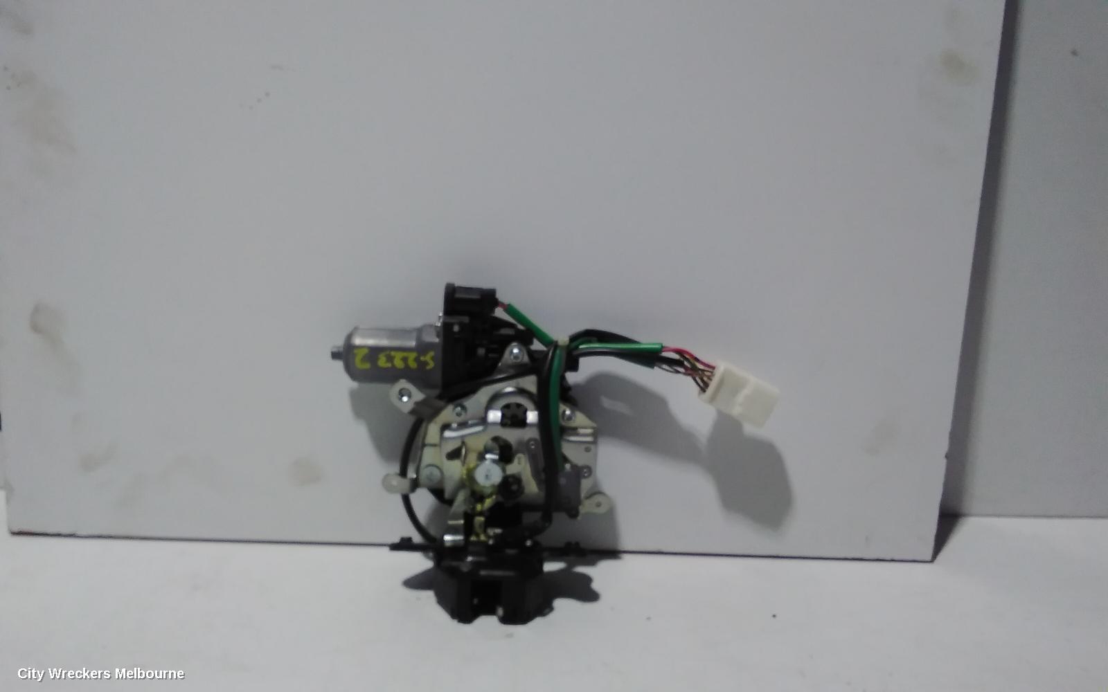 MITSUBISHI OUTLANDER TAILGATE REGULATOR, ZJ, 10/2012 - 03/2015