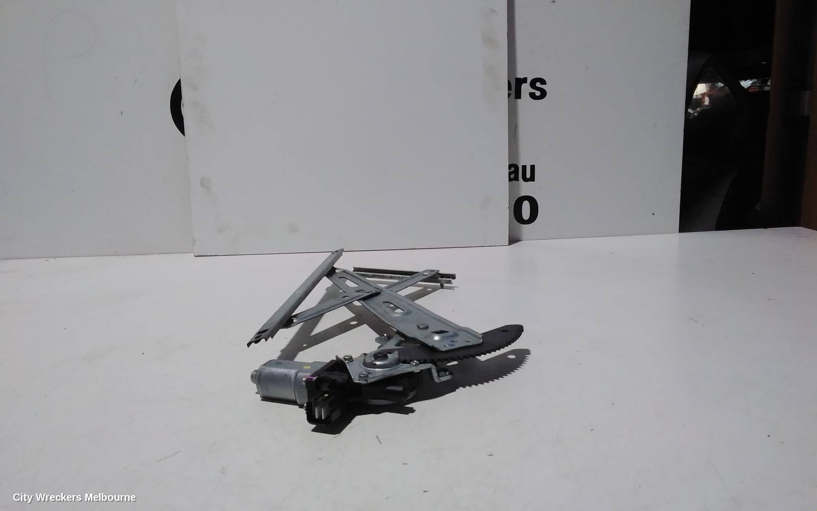 HOLDEN COLORADO LEFT FRONT WINDOW REG/MOTOR, RG, 06/2012 - 12/2020