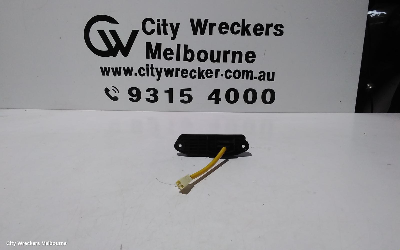 MITSUBISHI OUTLANDER TAILGATE HANDLE, ZJ, 10/2012 - 03/2015