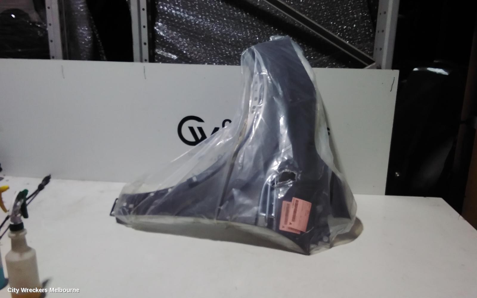 FORD KUGA LEFT GUARD, TF, 11/2012 - 09/2016